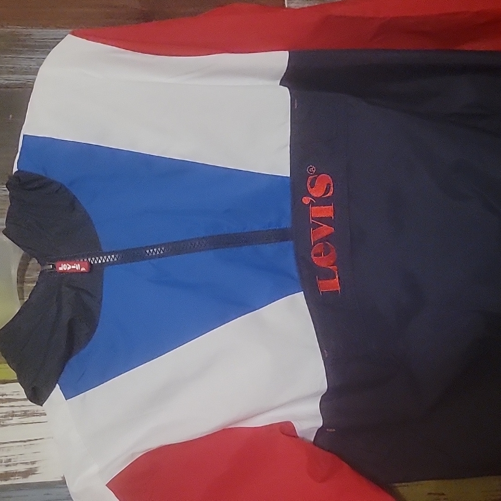 Boys Levis windbreaker jacket with hood